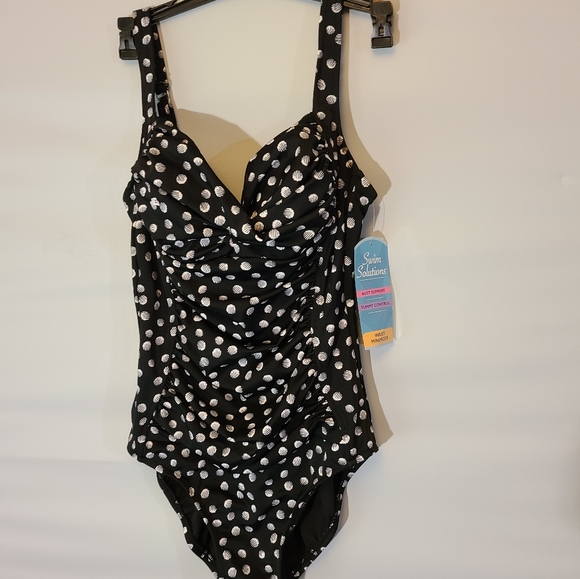 🌺SOLD🌺 Swim Solution One Piece Swimsuit - Picture 5 of 8